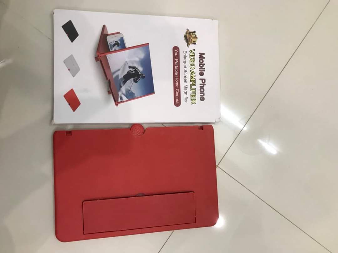 Kính Phóng Đại 5D 