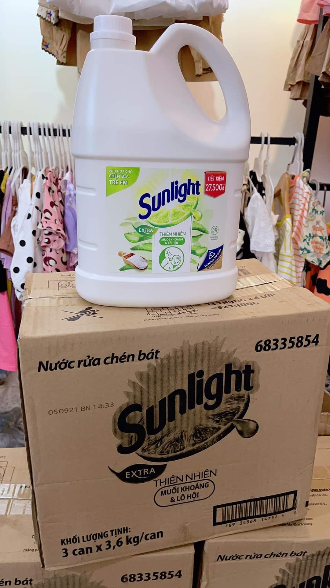 Nước Rửa Chén SUnlight - Bình 3,6kg - Trắng