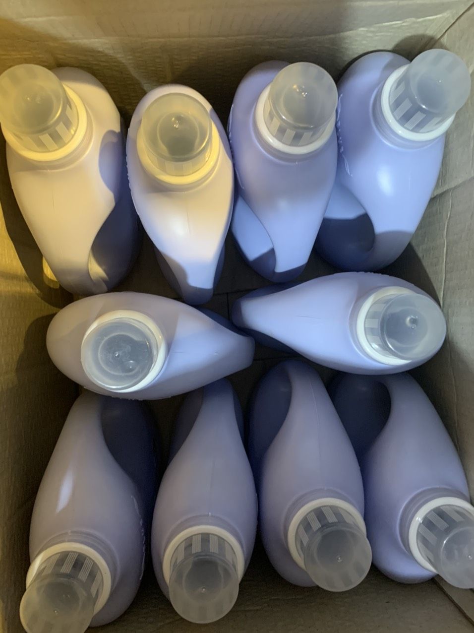 Nước Giặt Blue - Bình 2L -