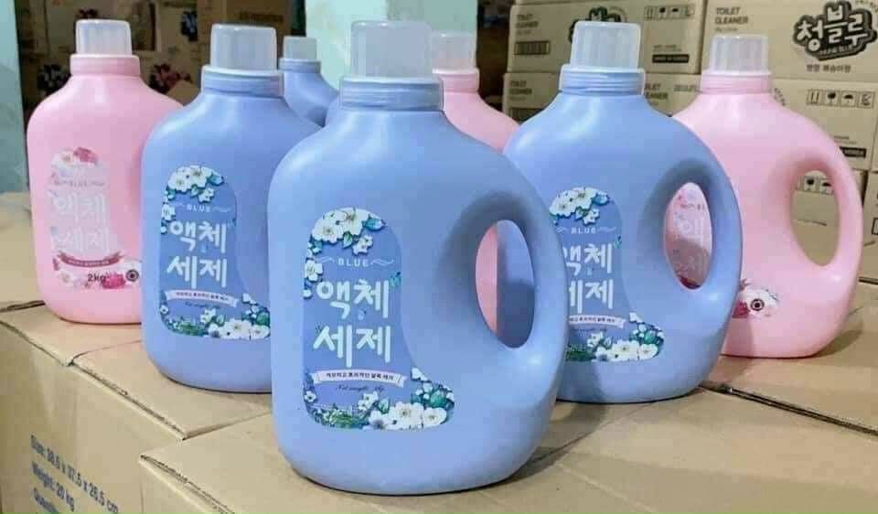 Nước Giặt Blue - Bình 2L -