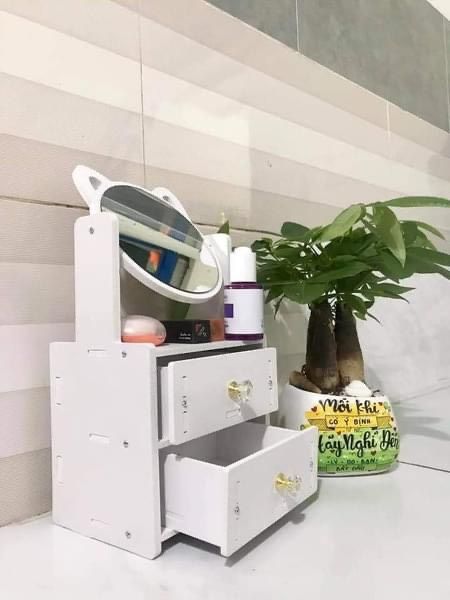 KỆ MỸ PHẨM TAY THỎ
