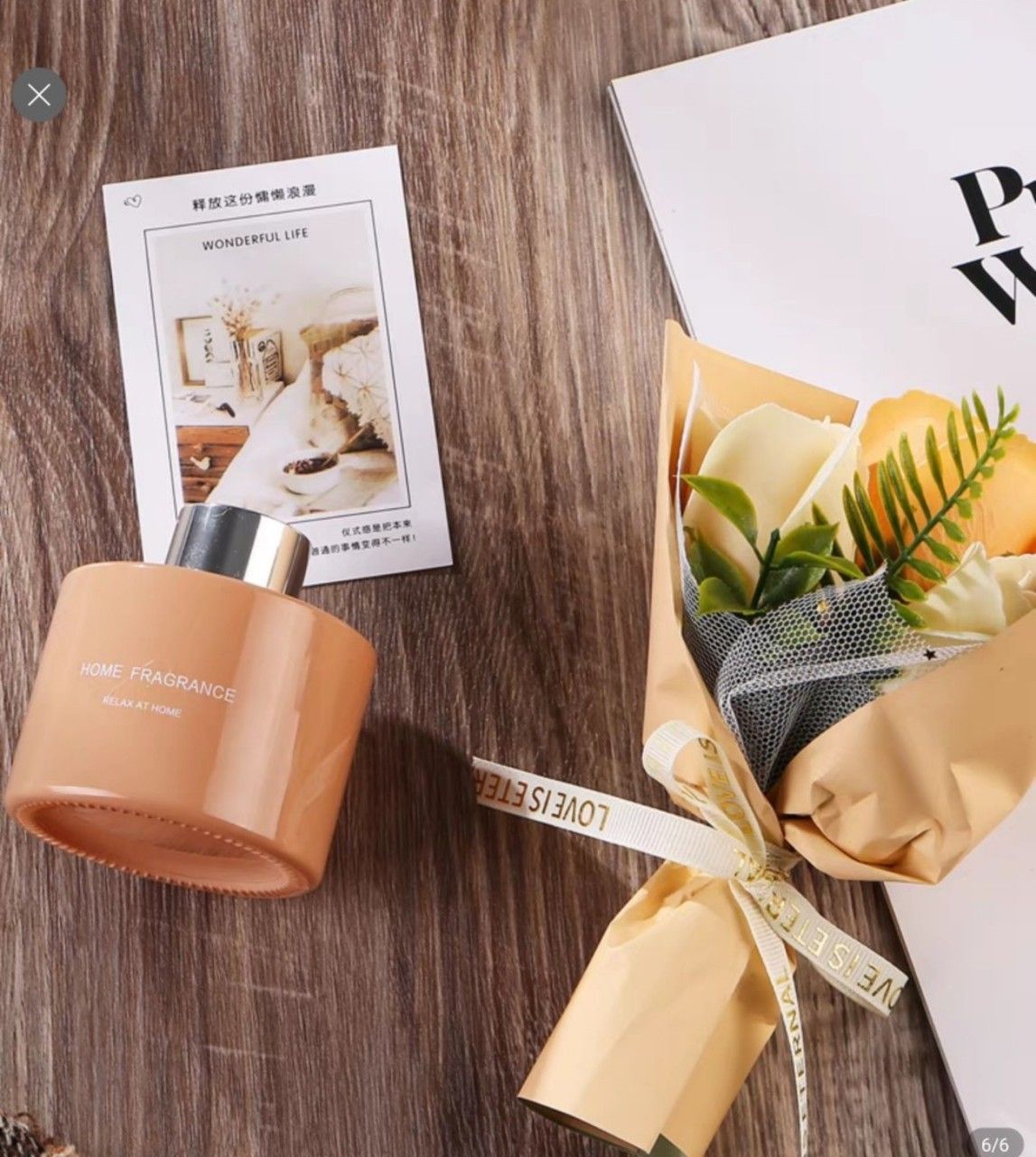 HỘP QUÀ TẶNG NƯỚC HOA KÈM BÓ HOA KHÔ TÚI XÁCH