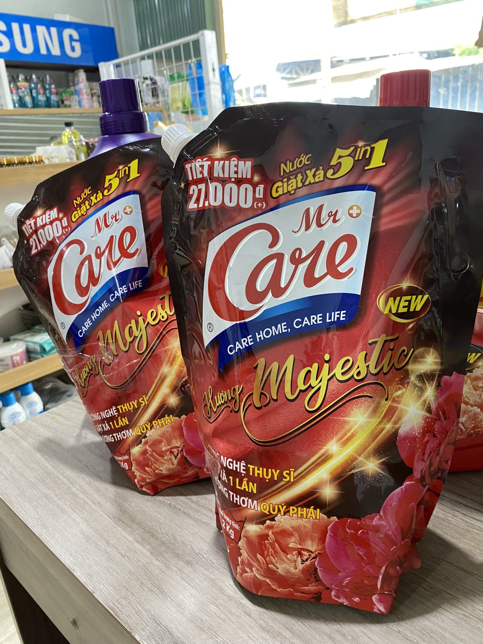 Nước Giặt xả 5 In 1 MR CARE - túi 2 kí 