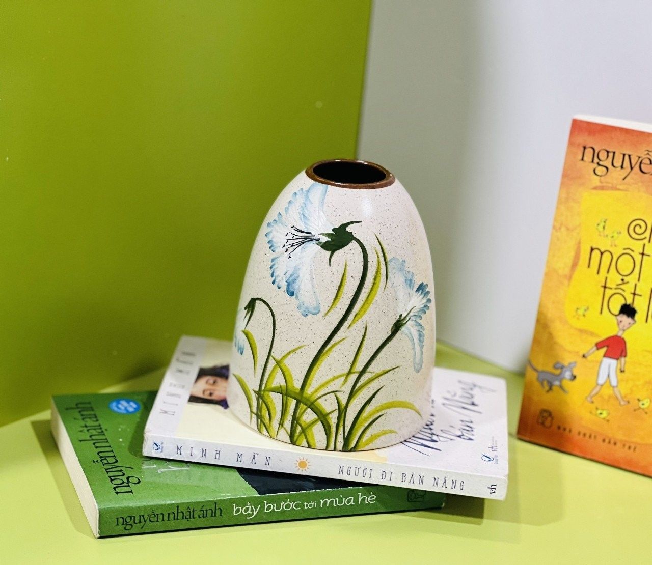 BÌNH CHUÔNG GỐM BÁT TRÀNG 16CM 