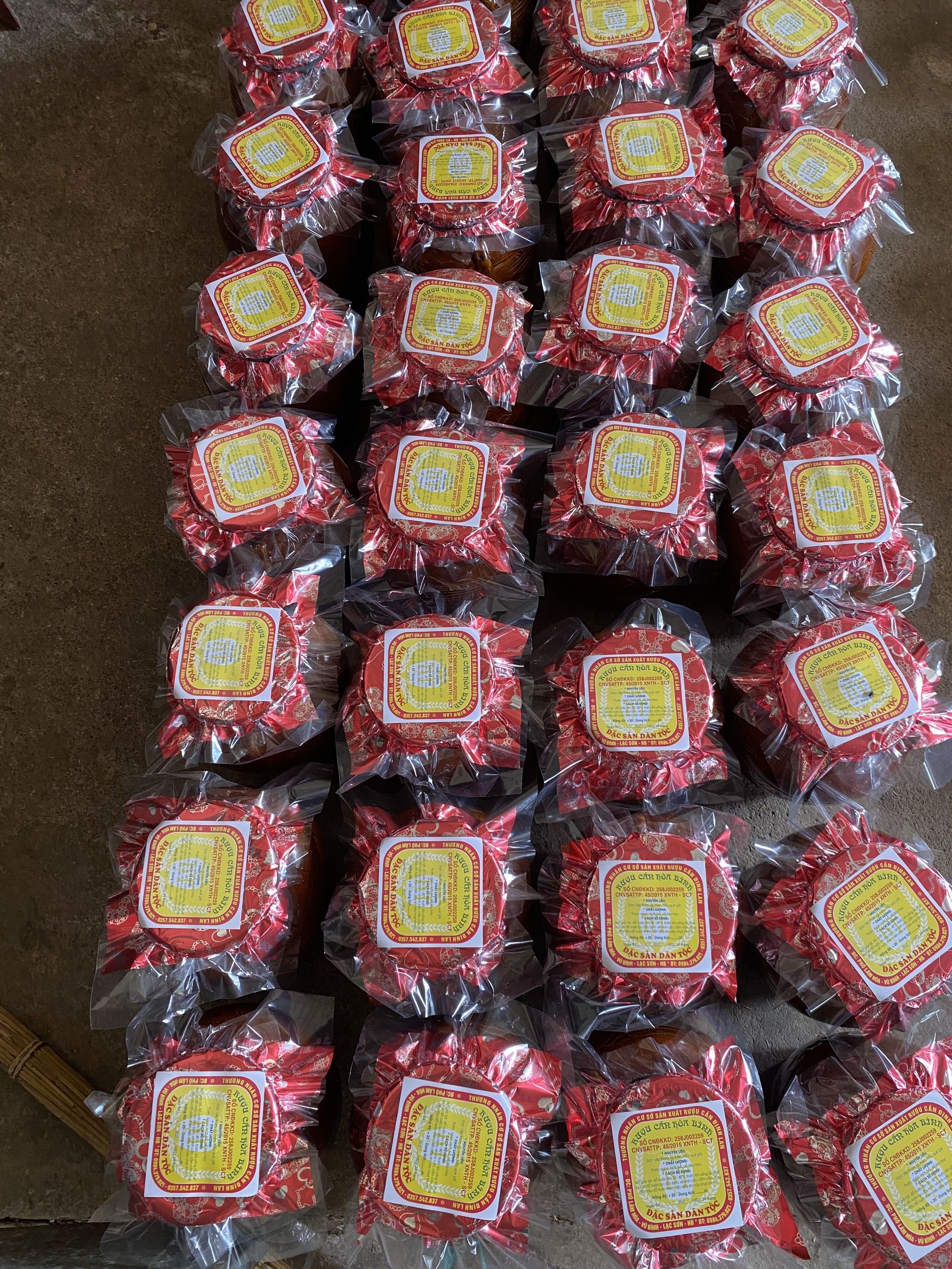 RƯỢU CẦN - TẶNG 5 CÂY ỐNG HÚT 