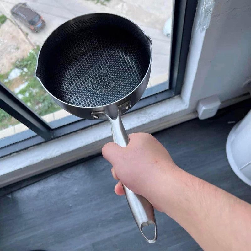 NỒI QUÁNH TỔ ONG 18CM 