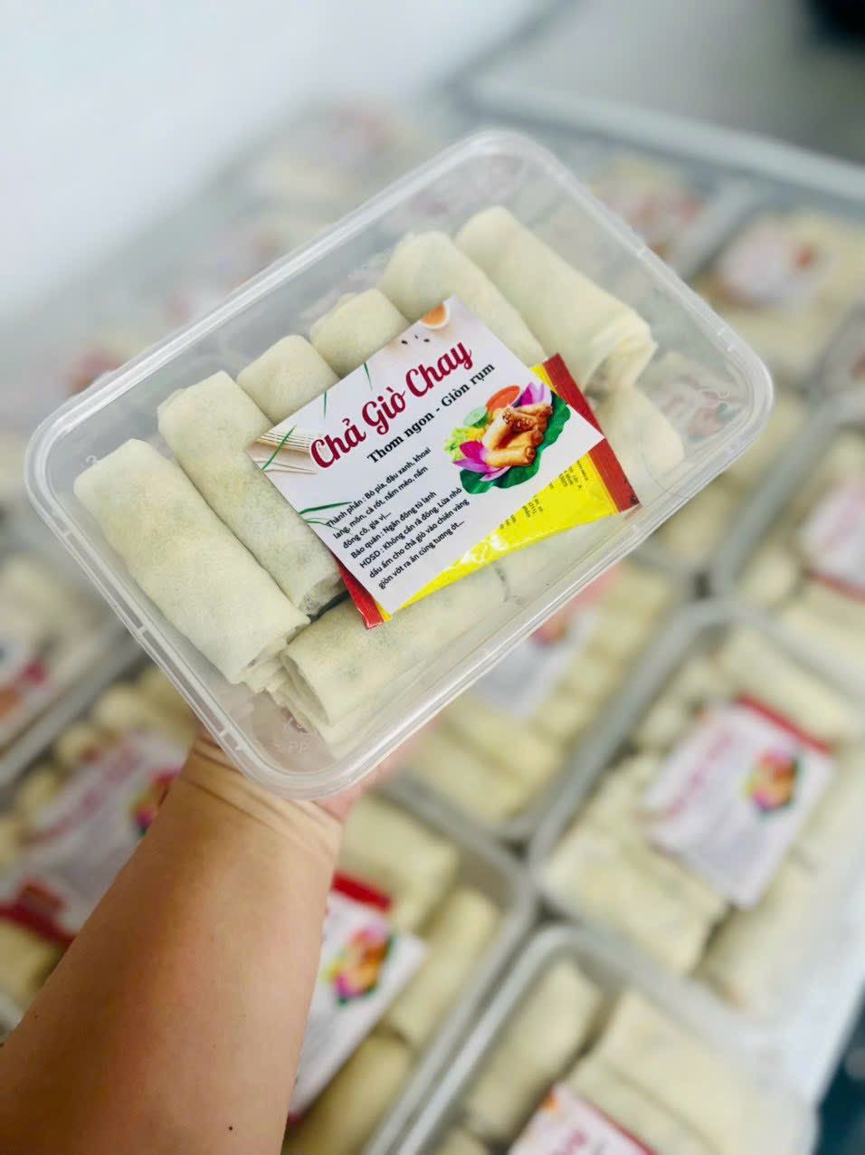 CHẢ GIÒ CHAY NẤM ĐÔNG CÔ - hộp 20 cuốn 