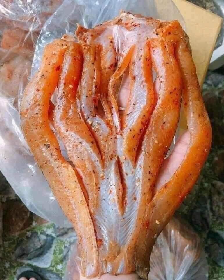 CÁ LÓC ƯỚP TỎI ỚT -  (1 KÝ 2 TÚI )