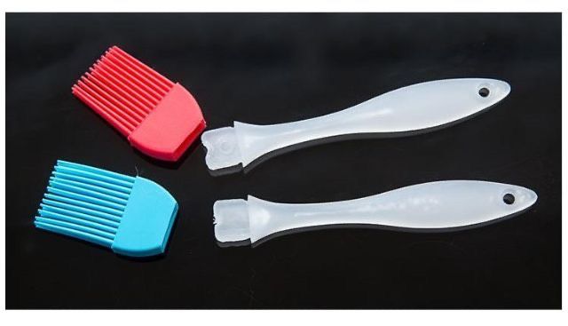 CHỔI QUÉT PHẾT DẦU ĂN SILICON