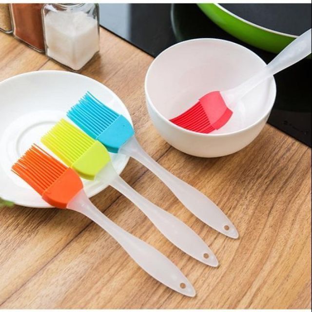 CHỔI QUÉT PHẾT DẦU ĂN SILICON