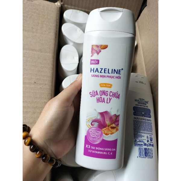 Sữa Tắm Sữa Ong Chúa & Hoa Ly - BÁN TỪ 3 CHAI