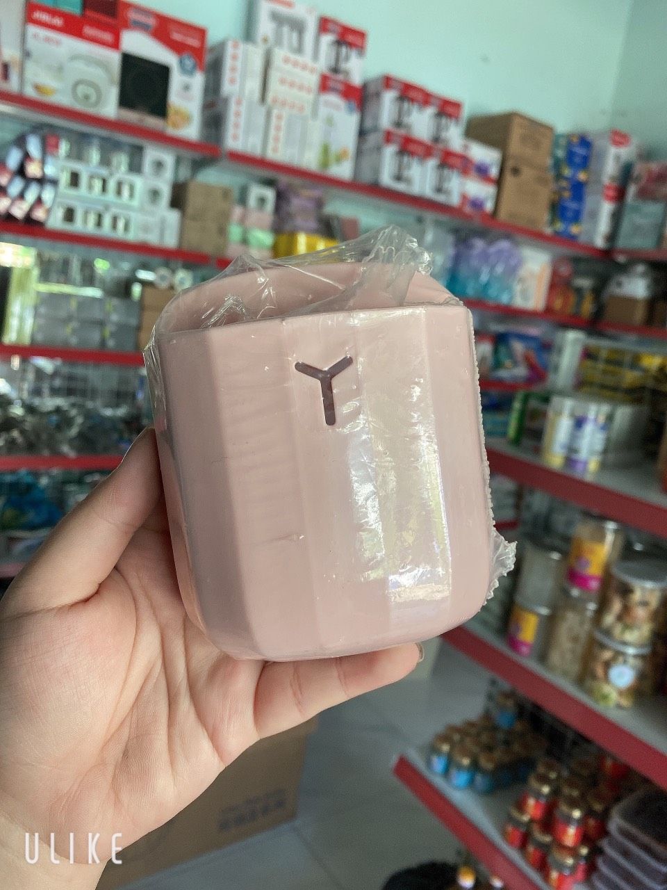 KỆ DÁN TƯỜNG TAI THỎ - BÁN TỪ 2 CÁI