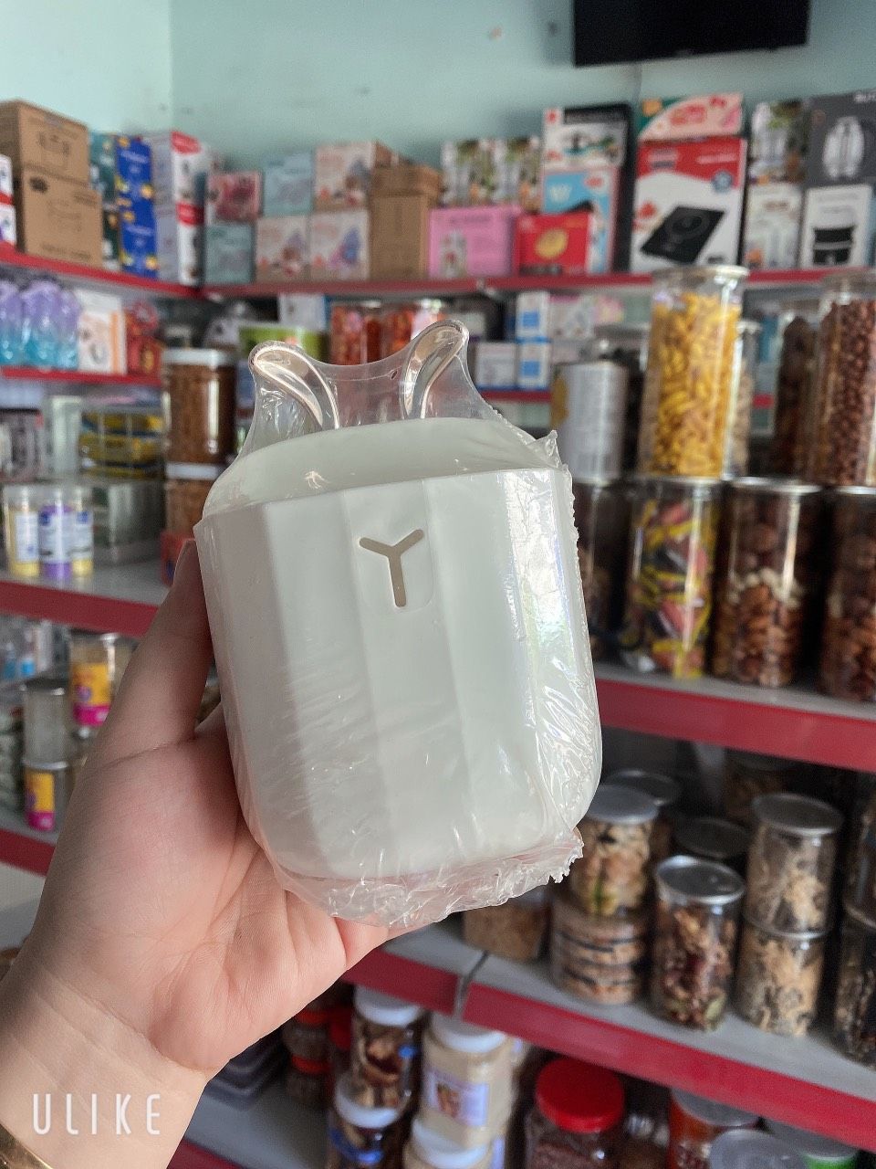 KỆ DÁN TƯỜNG TAI THỎ - BÁN TỪ 2 CÁI