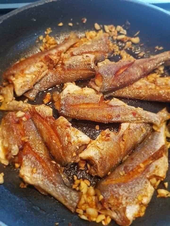 CÁ KHÔ ĐÙ 1 NẮNG - ( 1 KÝ 2 KHAY 500gr )