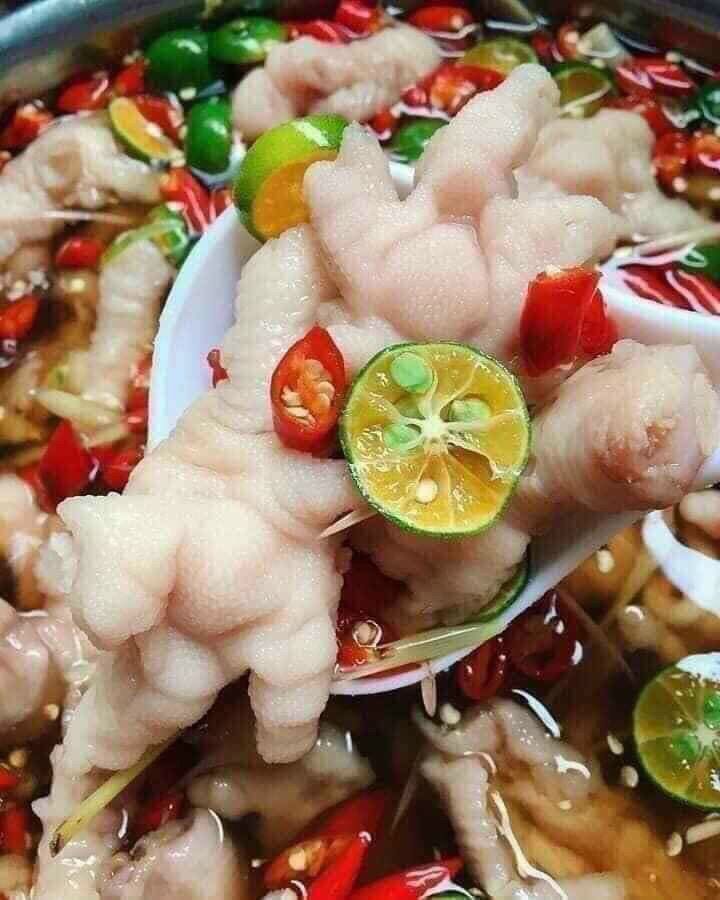 CHÂN GÀ RÚT XƯƠNG