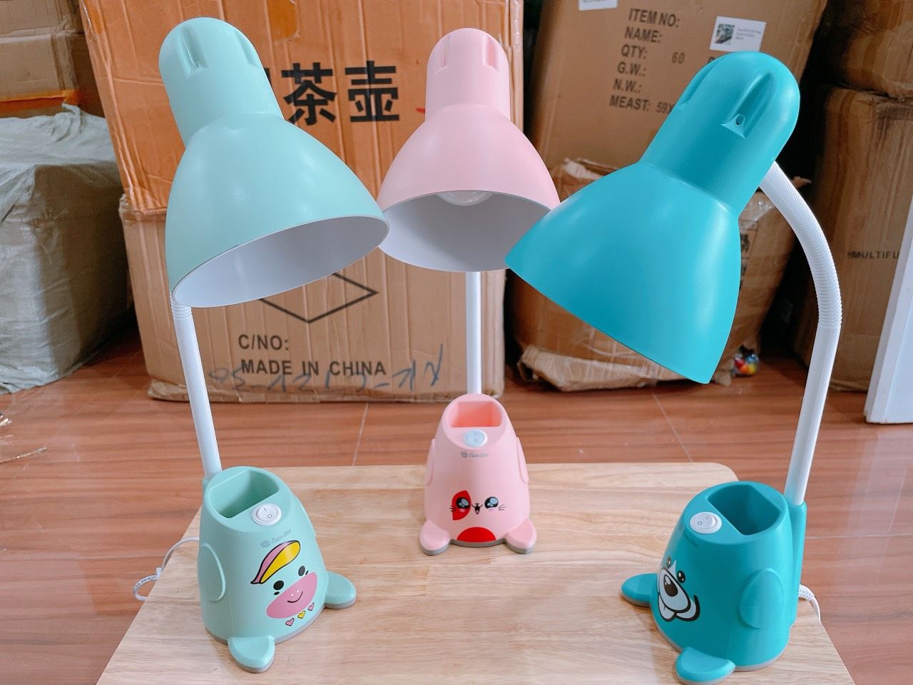 ĐÈN HỌC RẠNG ĐÔNG CHỐNG CẬN 