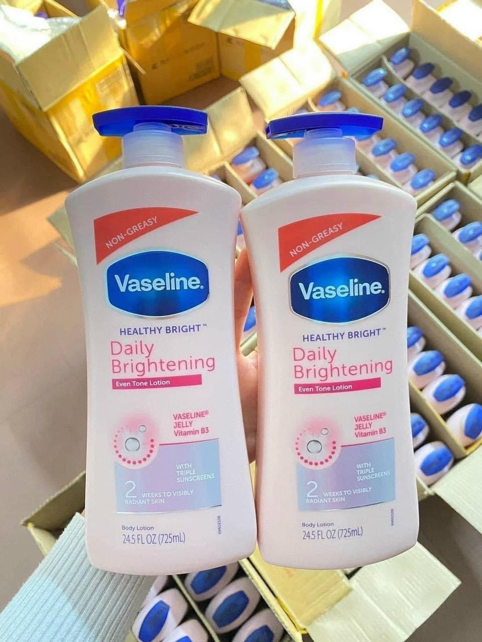 DƯỠNG THỂ VASELINE 725ML NẮP XANH