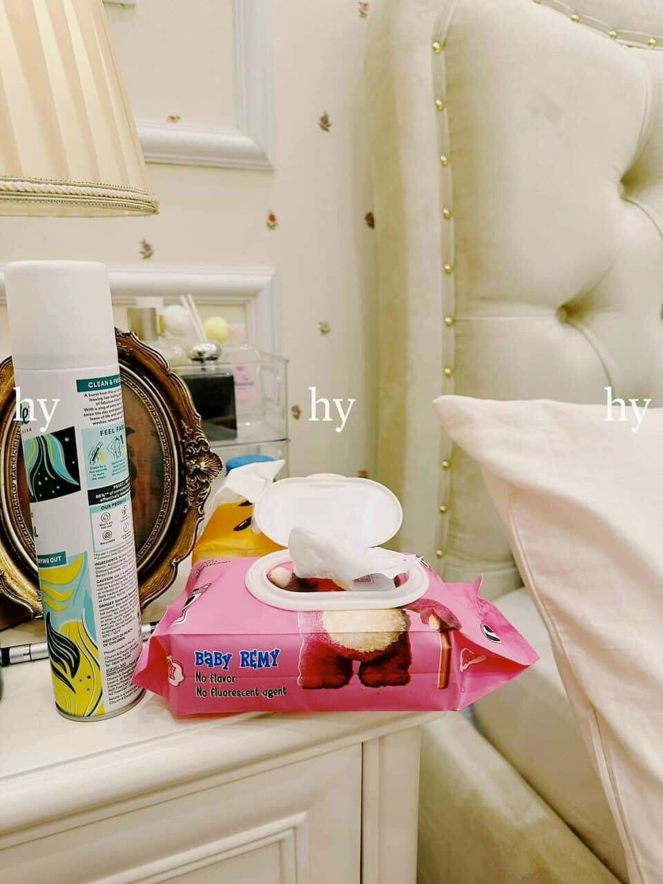 Khăn giấy ướt gấu dâu - Thùng