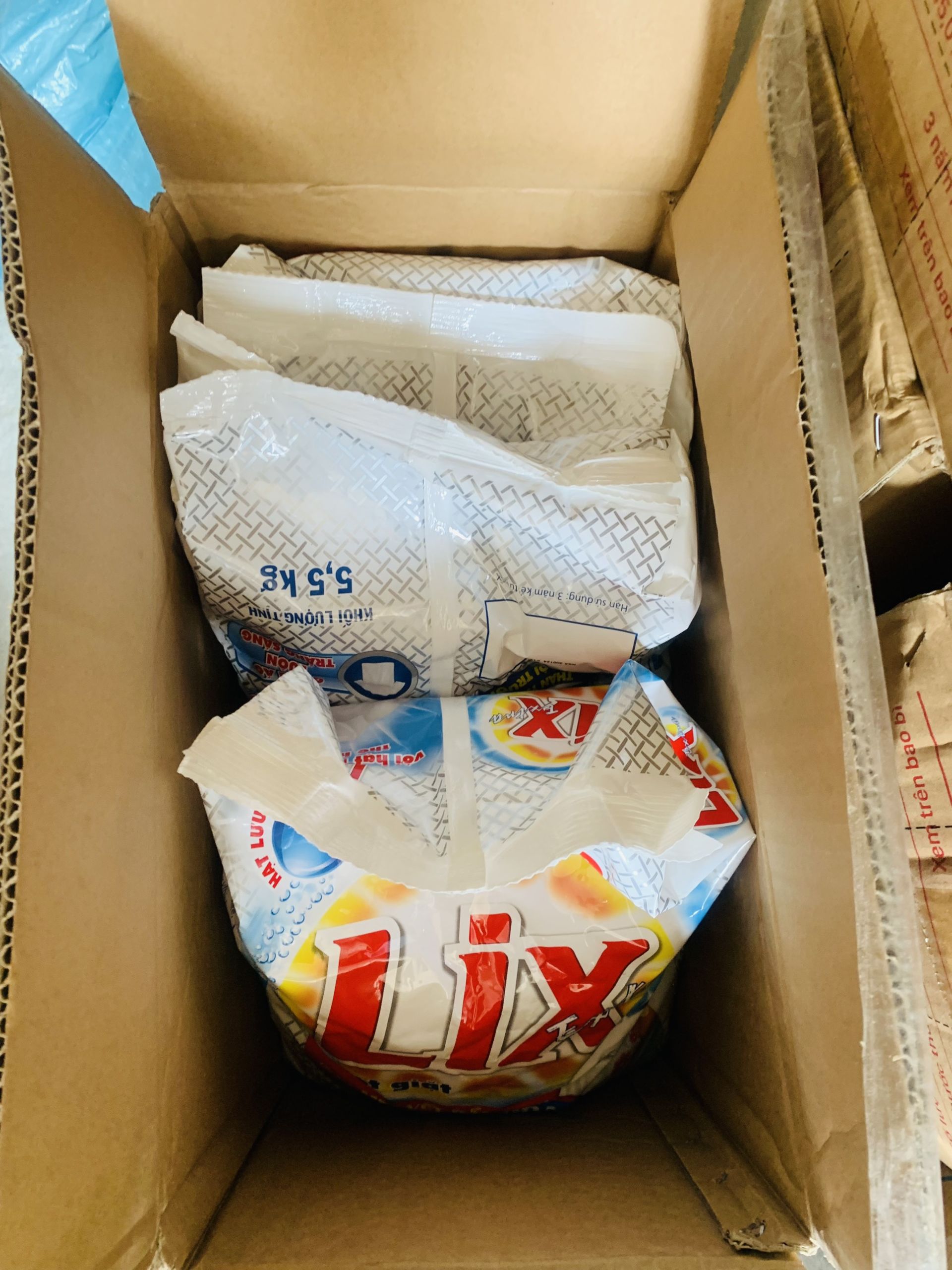 BỘT GIẶT LIX TÚI 5,5 KG