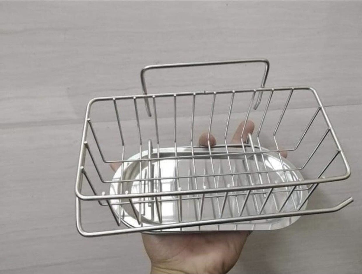 KỆ INOX ĐỂ RỬA BÁT CÓ KHAY HỨNG NƯỚC