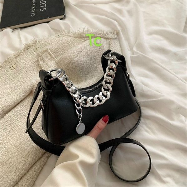 TÚI XÁCH NỮ PHỐI DÂY XÍCH TRẮNG SANG TRỌNG