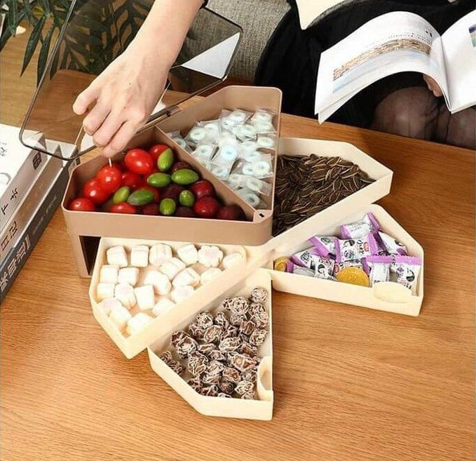 KHAY ĐỰNG TAM GIÁC