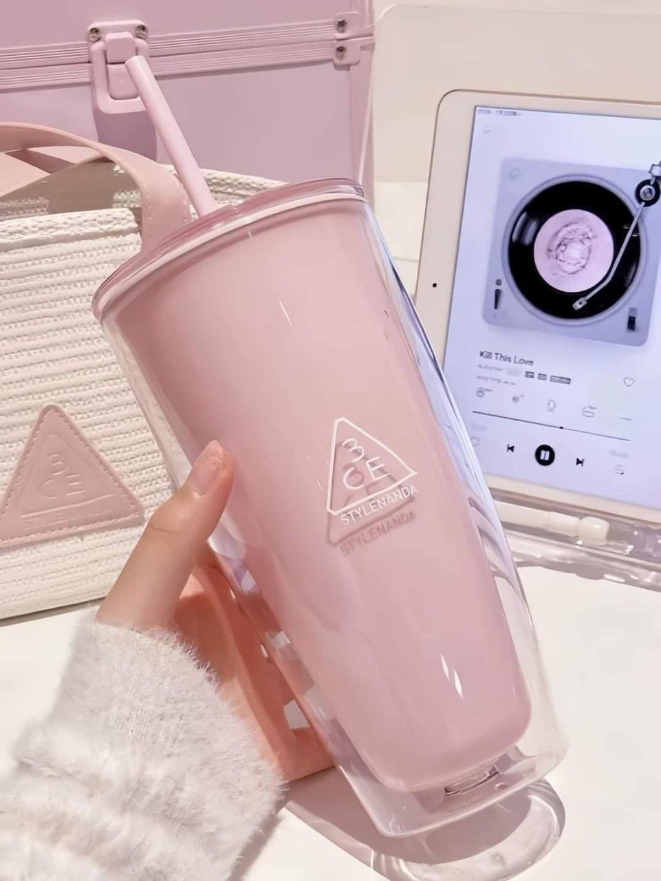 BÌNH NƯỚC 3CE HỒNG PASTE _ KÈM ỐNG HÚT