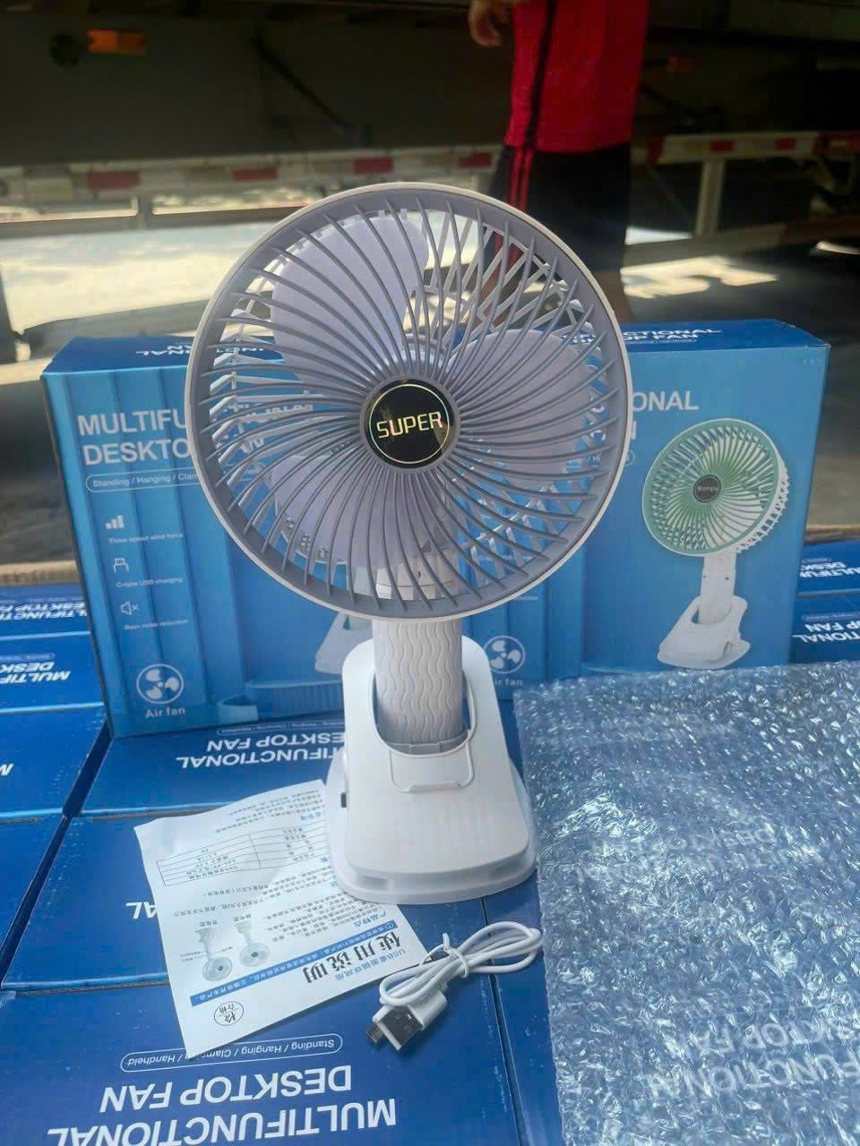 QUẠT KẸP BÀN _ BÁN TỪ 2 CÁI