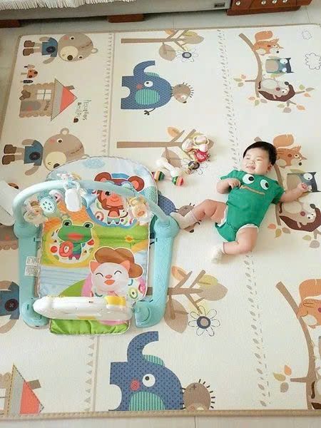 THẢM XỐP XPE NẰM CHƠI CHO BÉ 