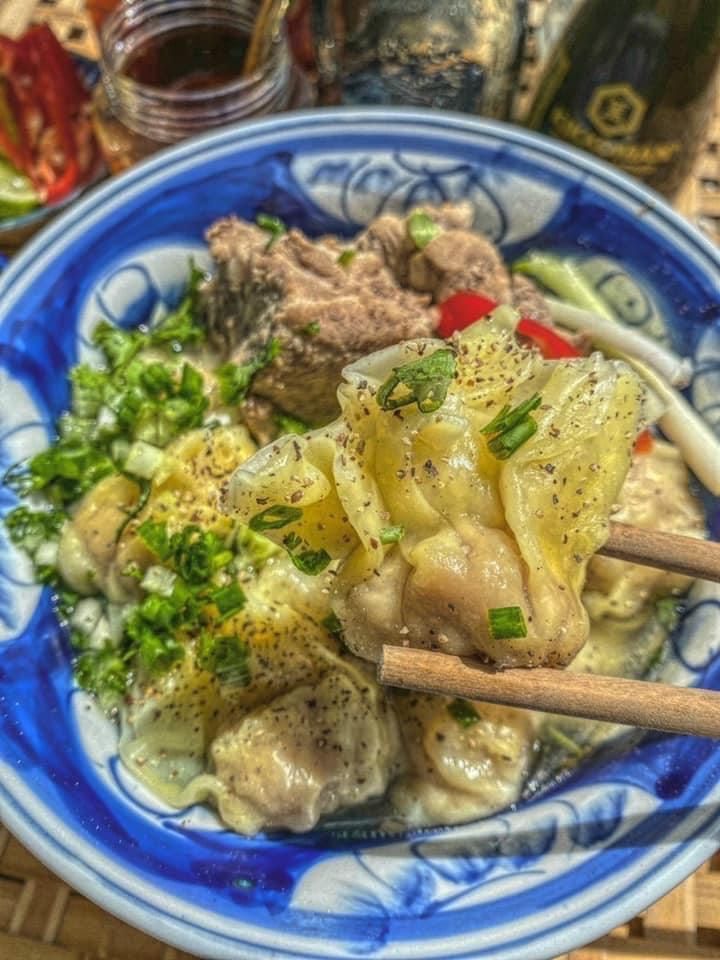 HOÀNH THÁNH TÔM THỊT - HỘP 500GR