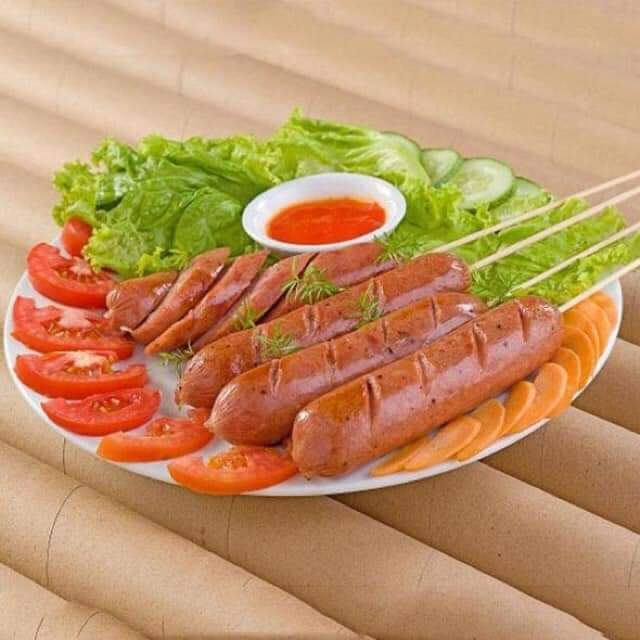 XÚC XÍCH HEO ĐỨC 