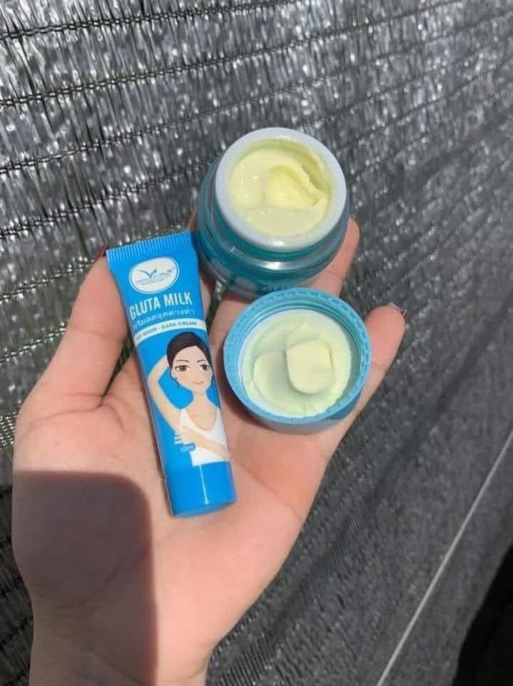 Kem Gluta Milk trị thâm hôi nách 