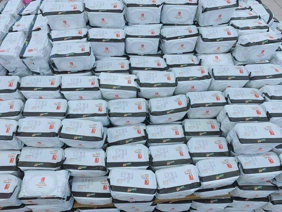 KHĂN ƯỚT HÀN QUỐC LOTTE - BÁN TỪ 5 BỊCH