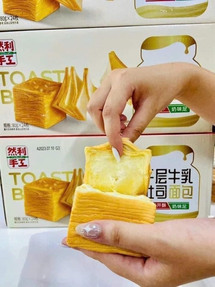 BÁNH SANDWICH NGÀN LỚP 