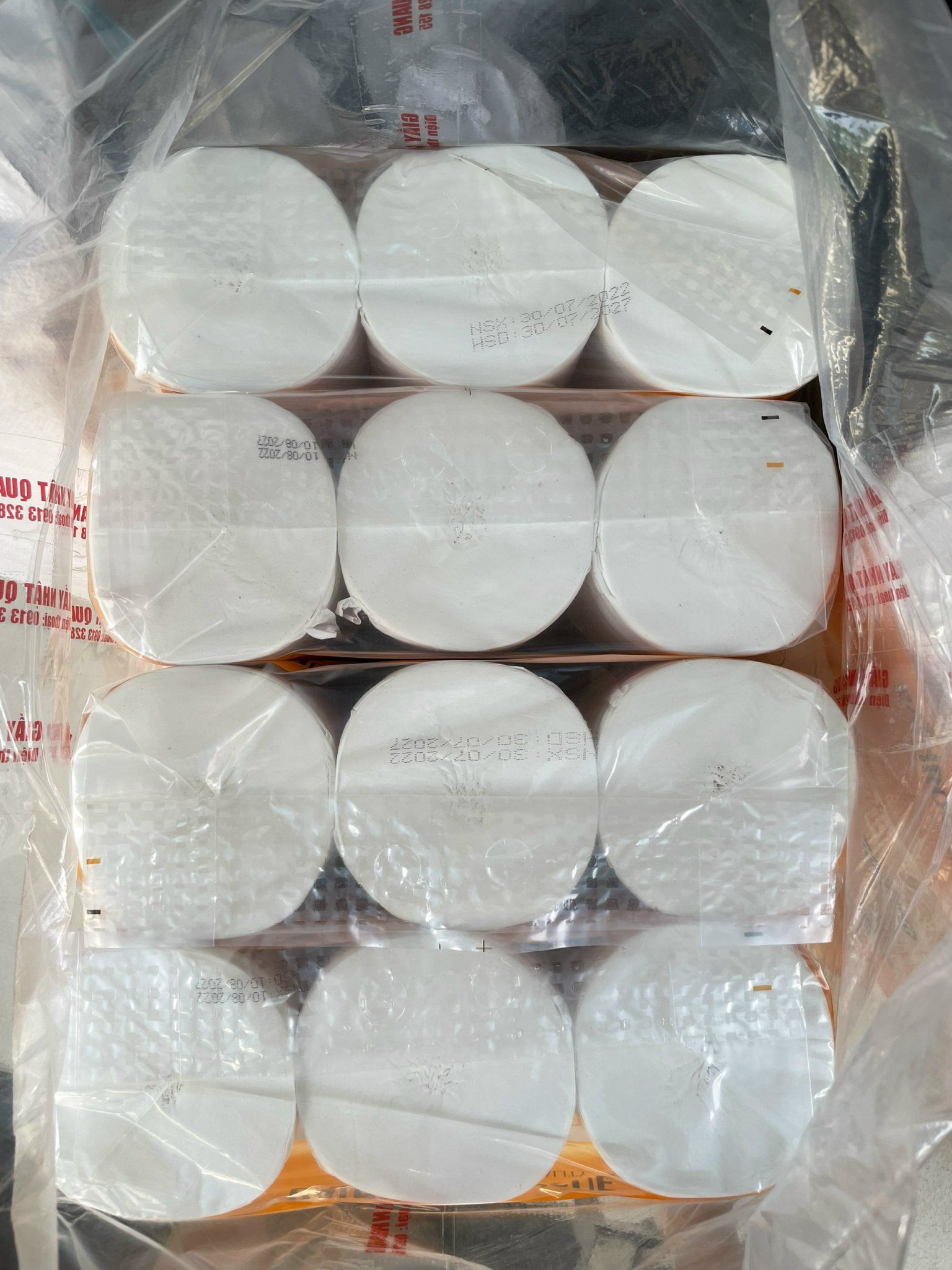 Giấy vê sinh 6 lốc ko lõi THÀNH ĐẠT 